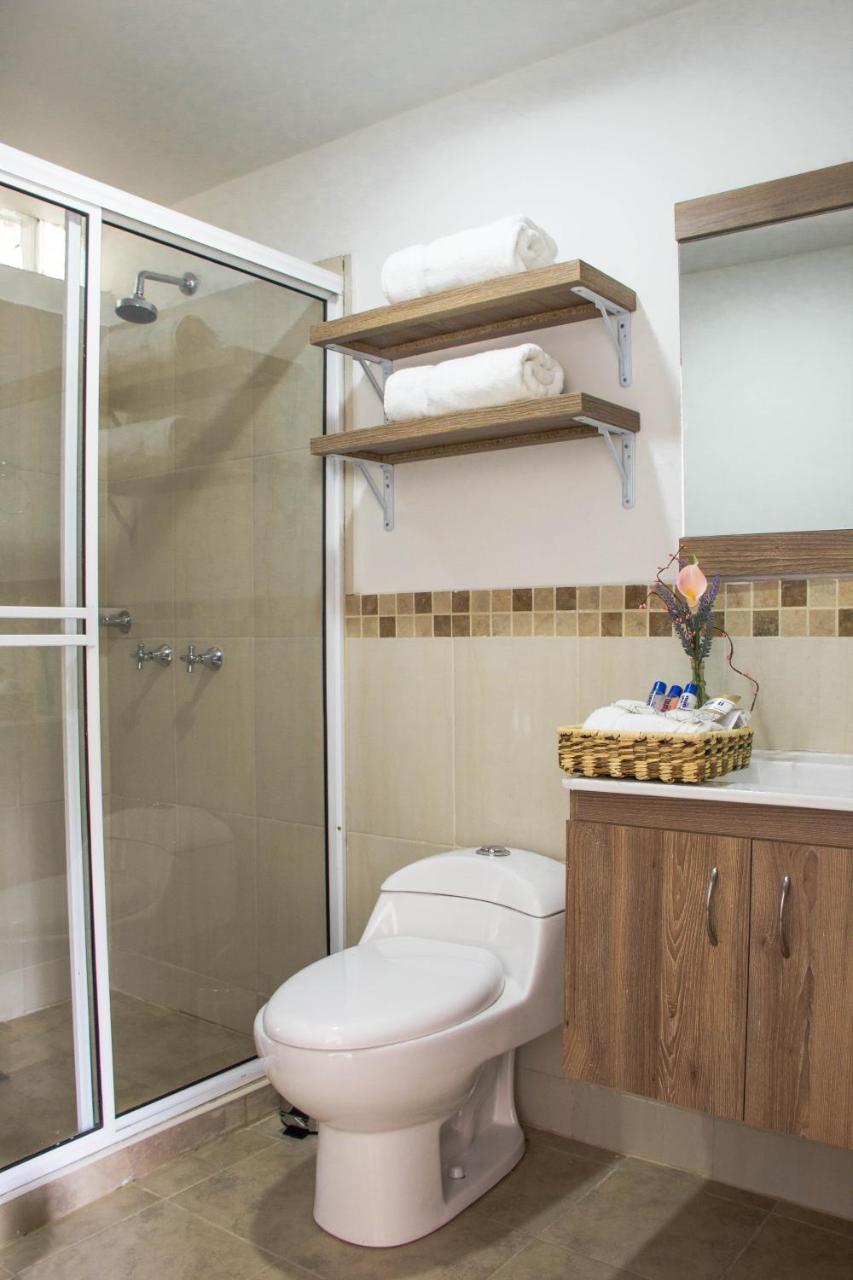 Hotel Avanti Chipichape Кали Екстериор снимка